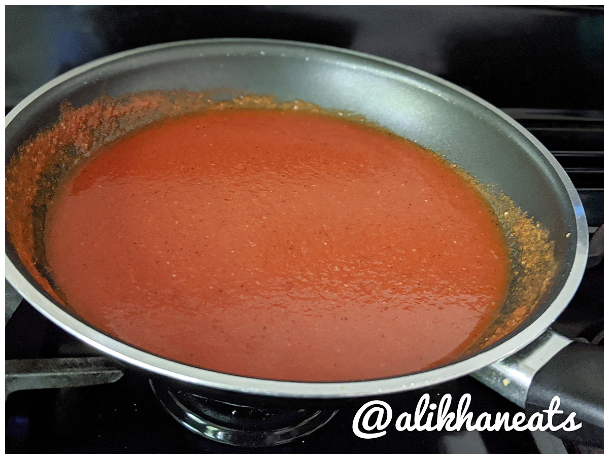 tomato arbol salsa simmering