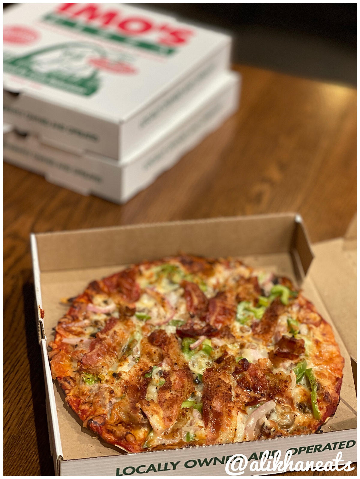 Imo's Deluxe pizza